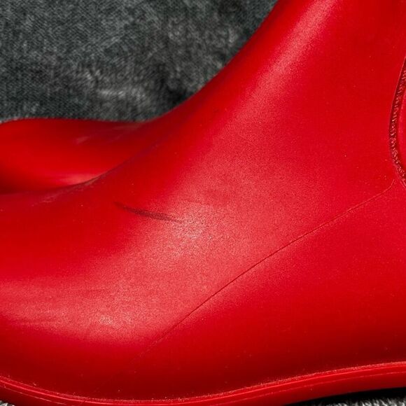 💚 Sam Edelman matte red ankle Rain Boots 8W - Picture 2 of 8